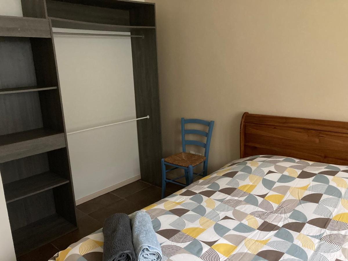 Bed and Breakfast Au Coeur De La Cascade Biberon Ла-Плен-де-Пальміст Екстер'єр фото